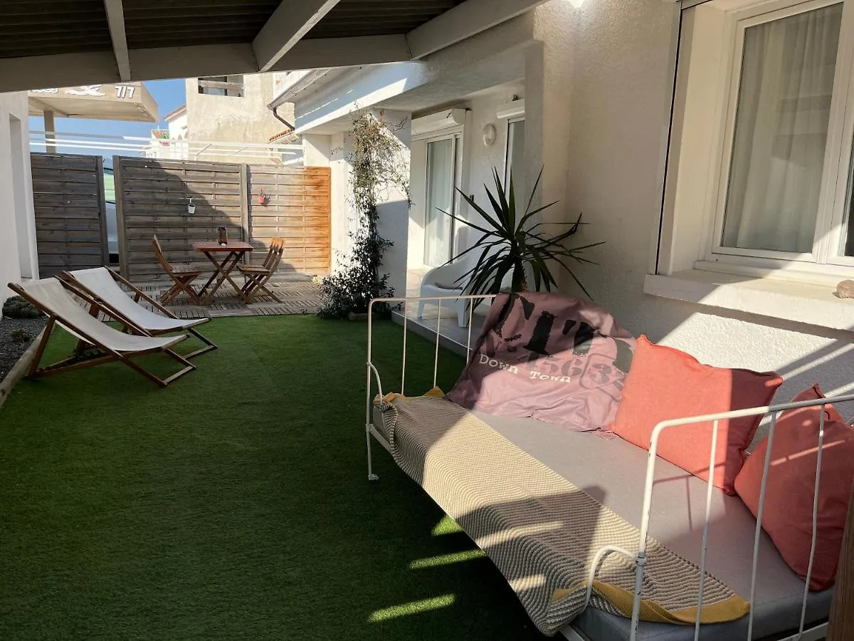 M appartements Saintes-Maries-de-La-Mer Apartment