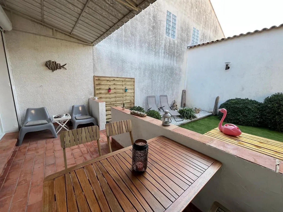 M appartements Saintes-Maries-de-La-Mer 0*,  Frankreich