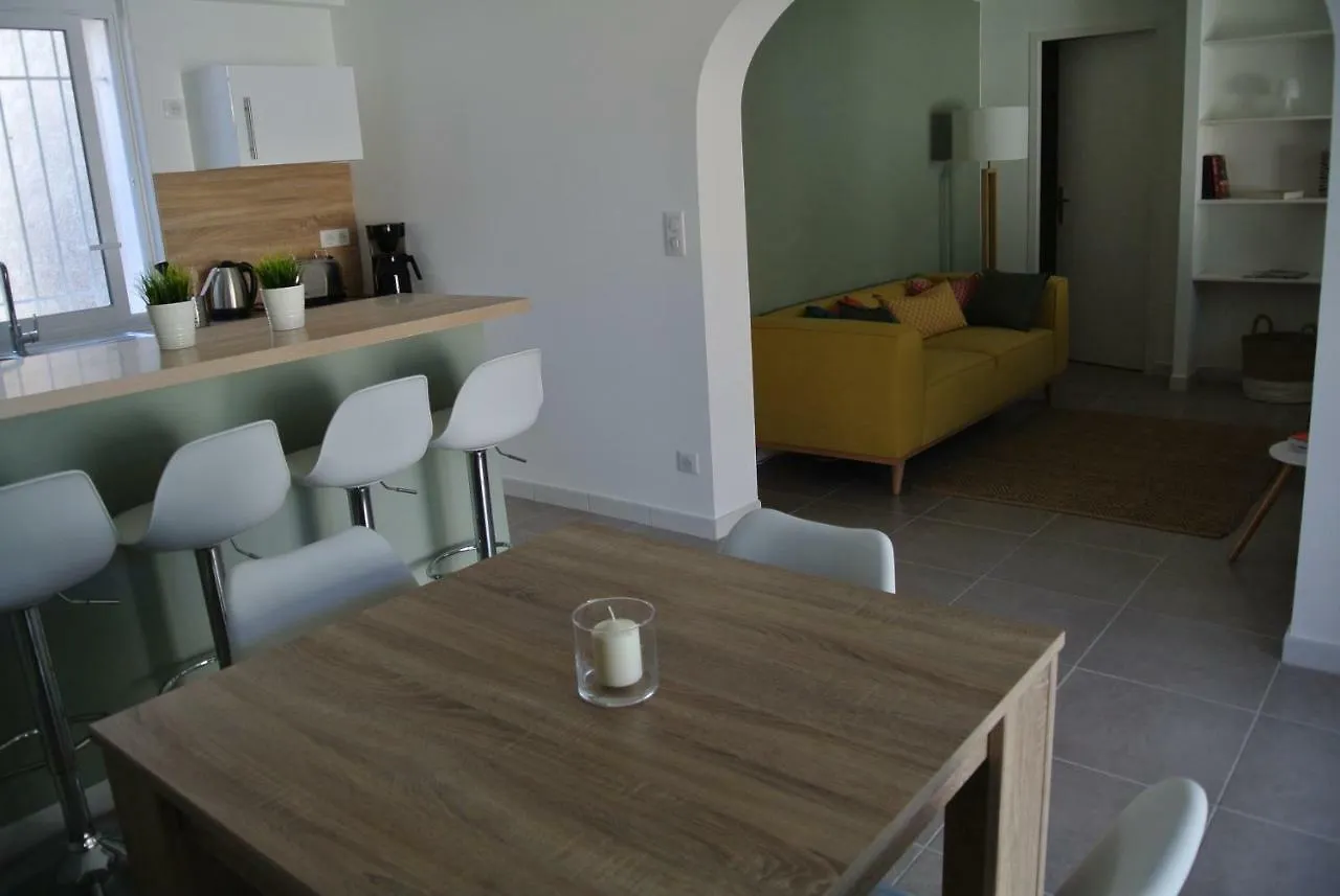 M appartements Saintes-Maries-de-La-Mer Apartment